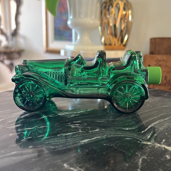 Vintage Avon Station Wagon Wild Country Aftershave Antique Glass Decanter Bottle - Picture 8 of 13